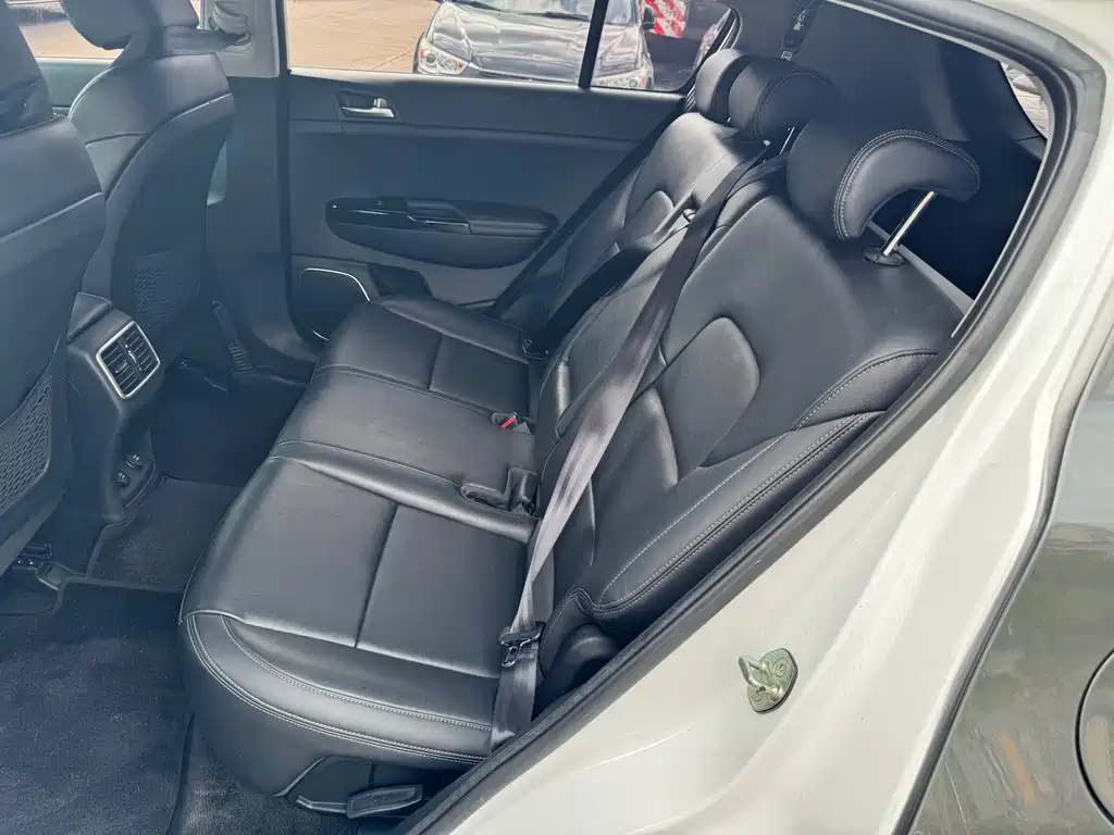 Kia KX5 2016 — фото 15