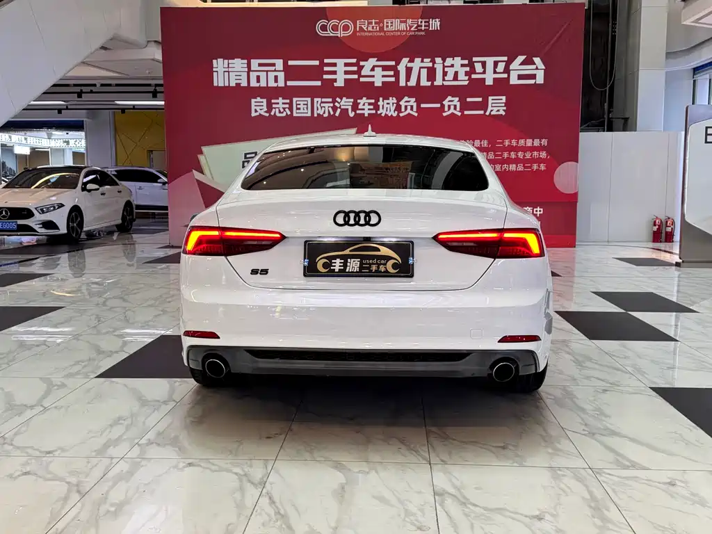 Audi A5 2018 — фото 26