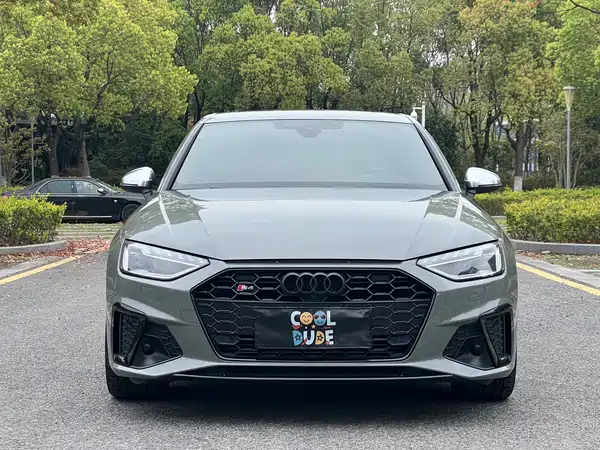 Audi S4 2022