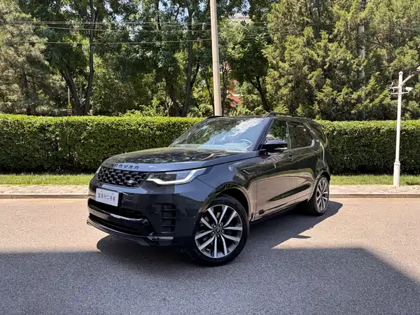Land Rover Discovery 2025