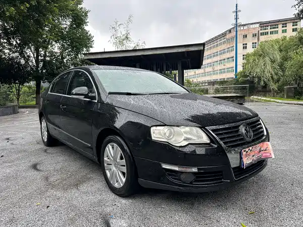 Volkswagen Magotan 2011