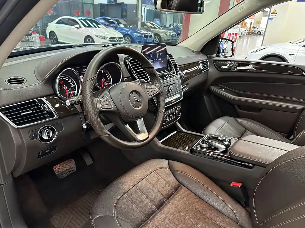 Mercedes-Benz GLS 2019 — фото 14