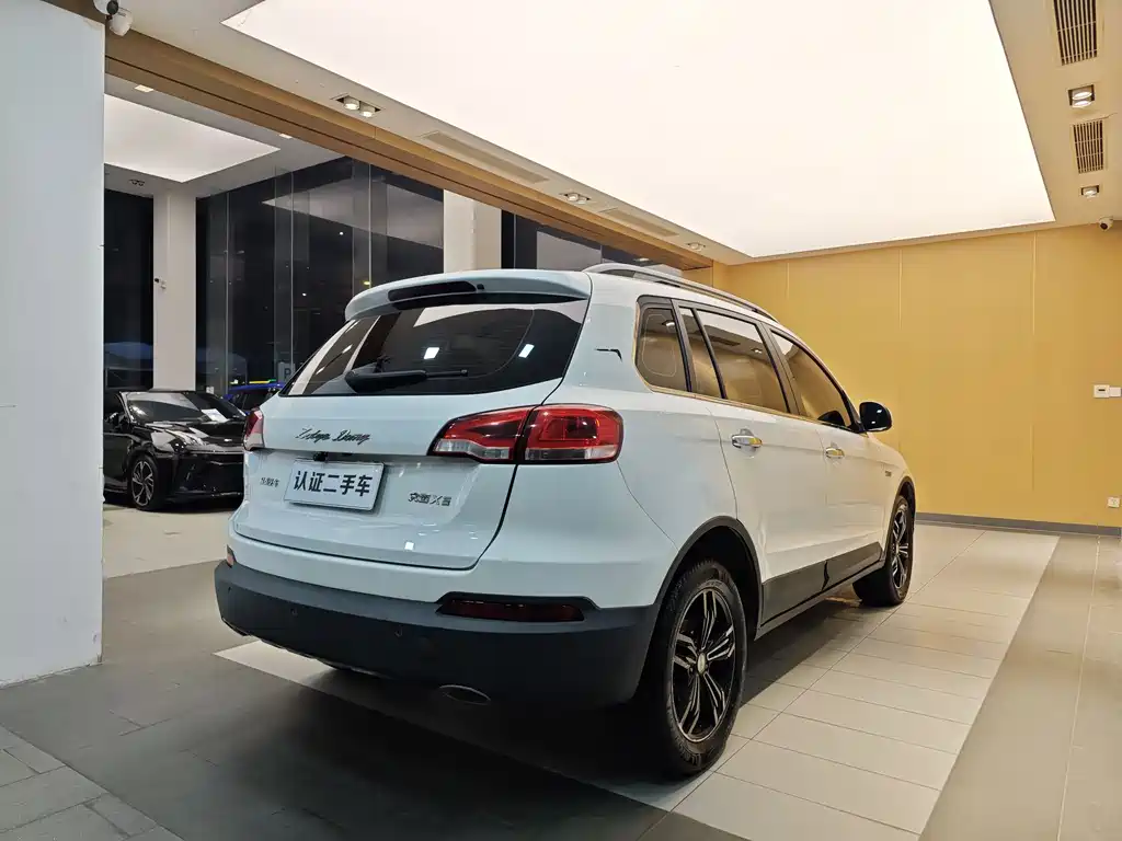 Zotye X5 2016 — фото 28