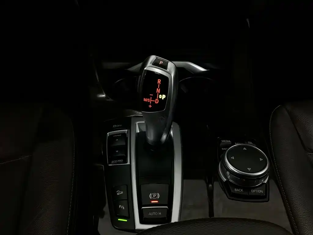 BMW X3 2015 — фото 13