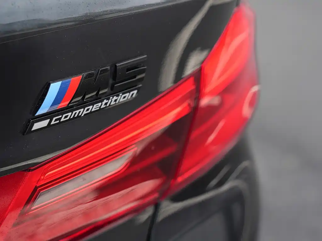 BMW M5 2020 — фото 6