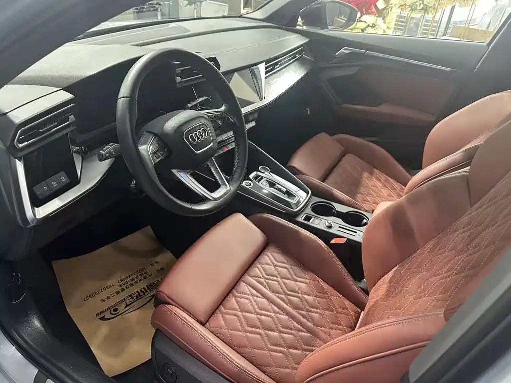 Audi A3 2025 — фото 10
