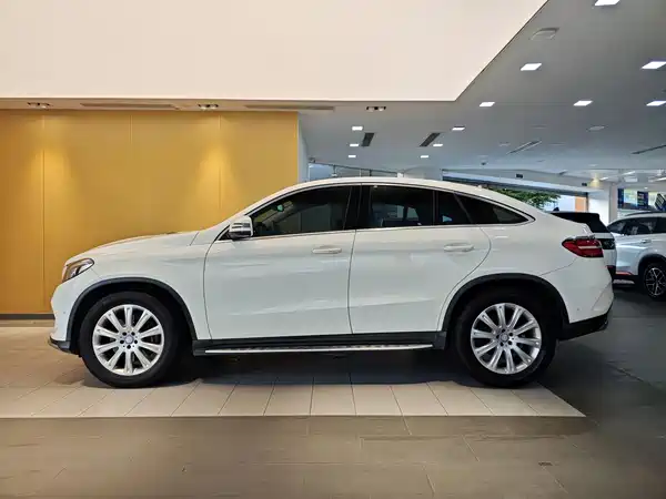 Mercedes-Benz GLE Coupe 2015