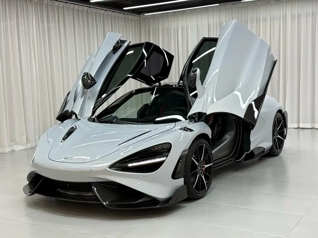 McLaren 720S 2019 — фото 2