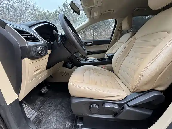 Ford Edge 2016