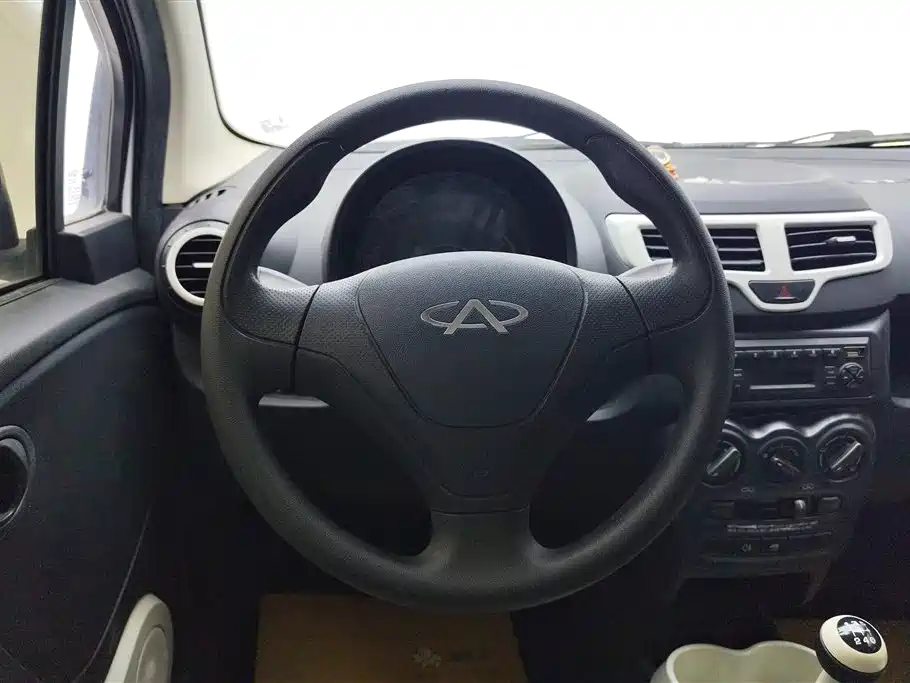 Chery QQ 2016 — фото 15