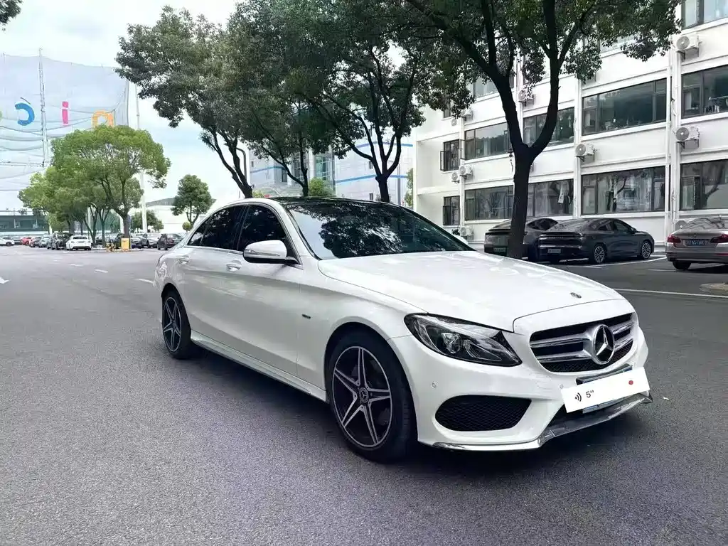 Mercedes-Benz C-Class 2018