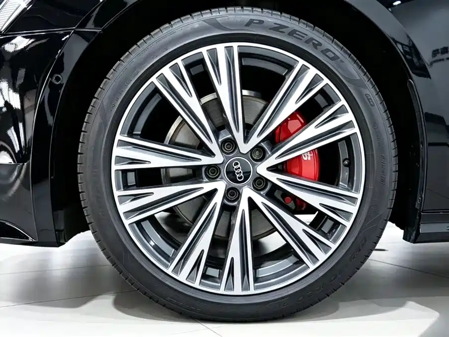 Audi A6L 2022 — фото 16