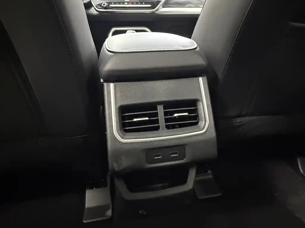 Haval H6 2023 — фото 22