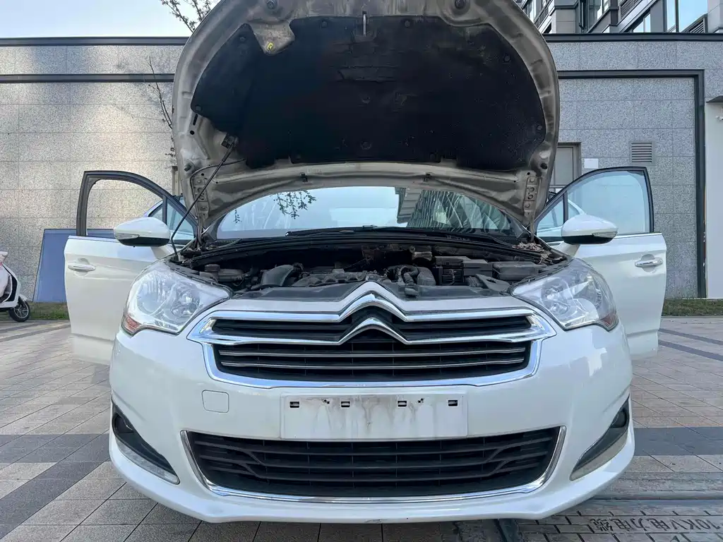 Citroen C4L 2014 — фото 18