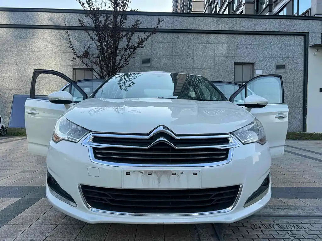 Citroen C4L 2014 — фото 16