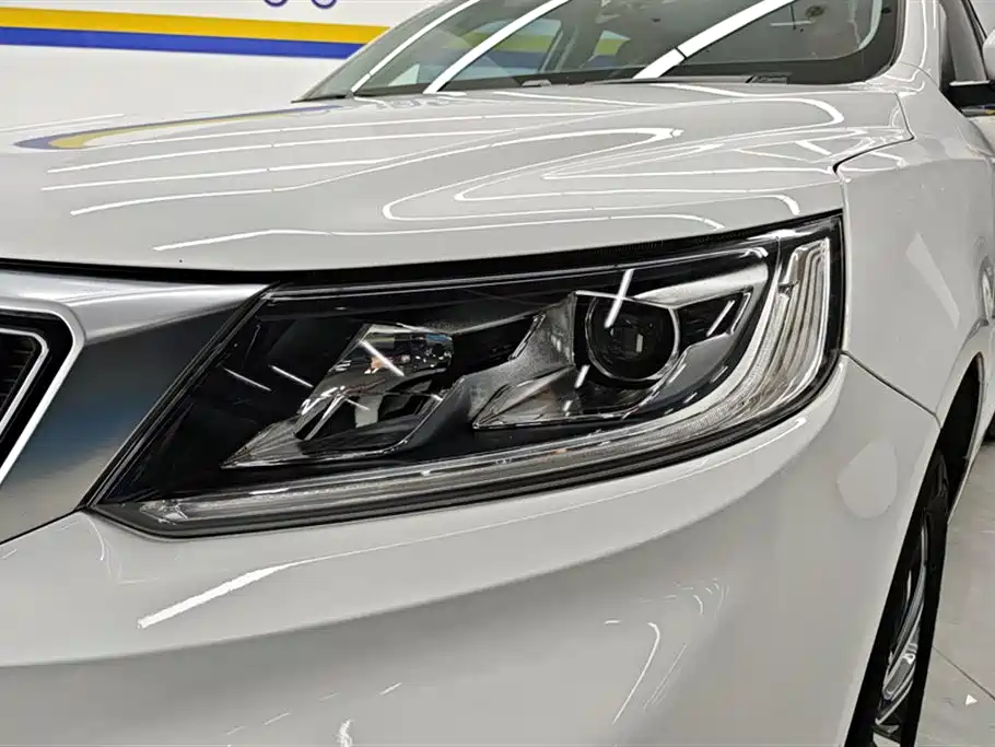 Geely Vision X6 2020 — фото 5