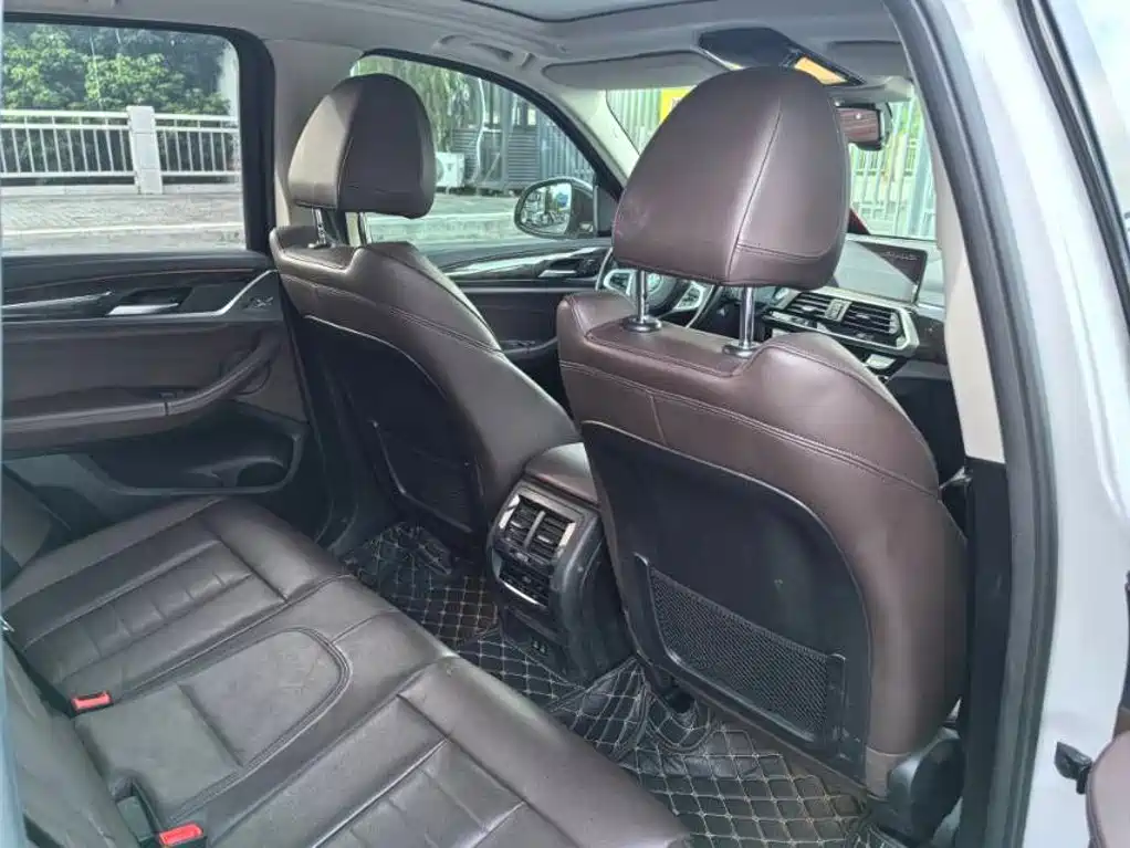 BMW X3 2021