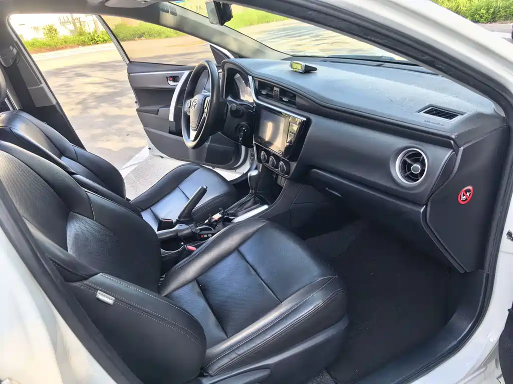 Toyota Levin 2017 — фото 11