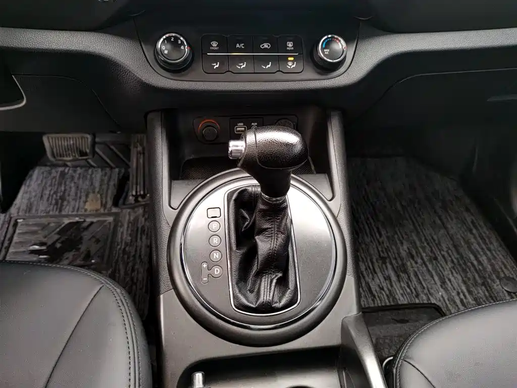Kia Sportage 2016 — фото 14