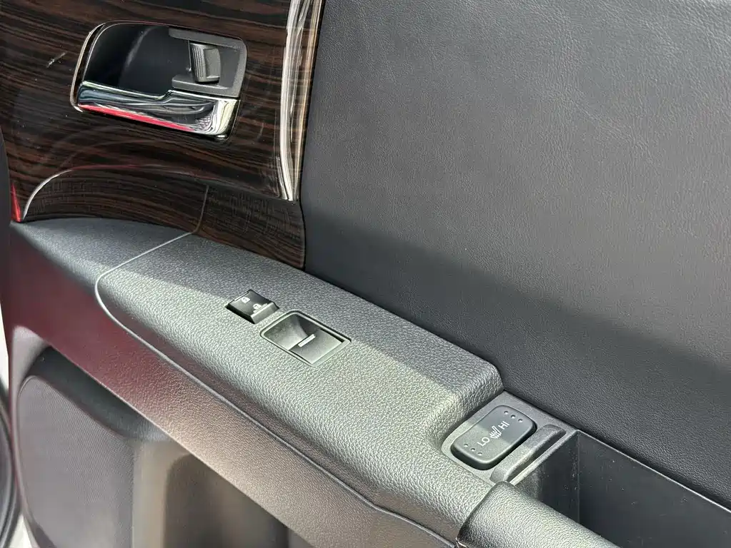 Honda Odyssey 2018 — фото 36