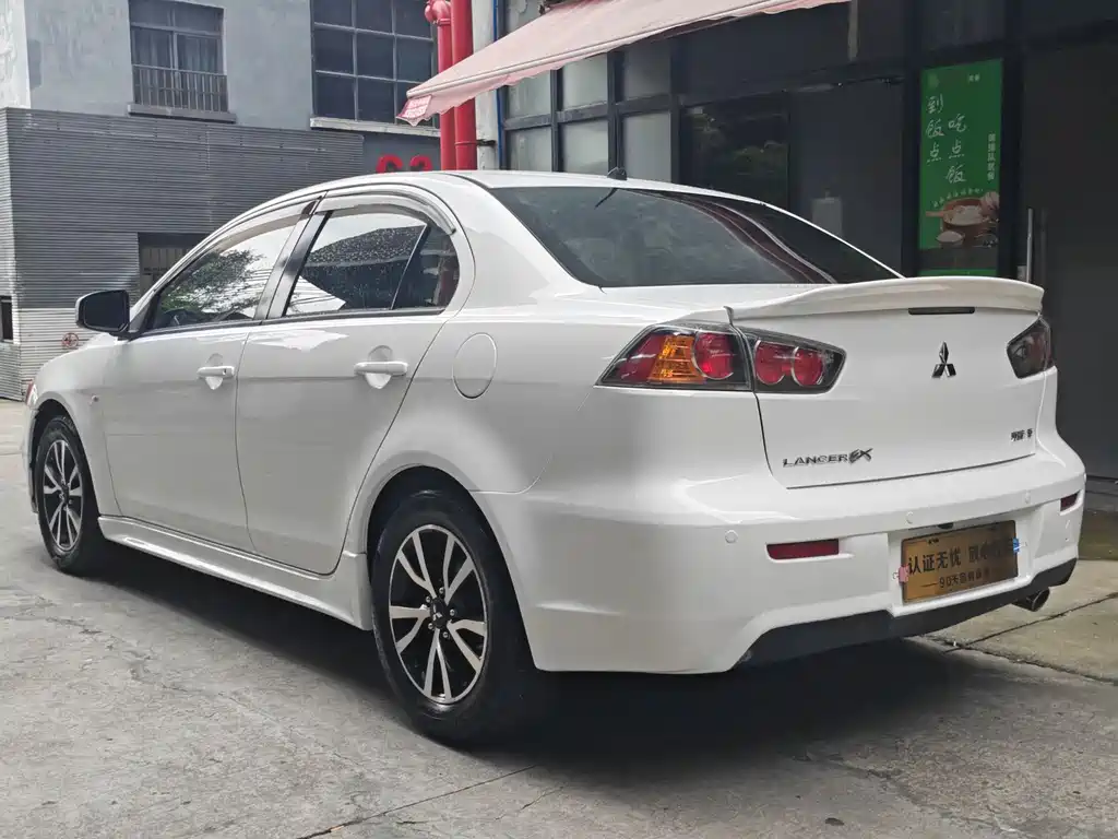 Mitsubishi Lancer EX 2016 — фото 5