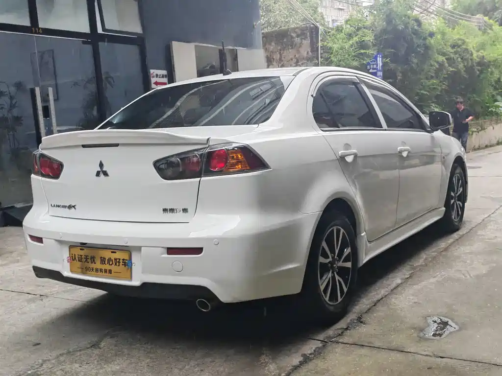 Mitsubishi Lancer EX 2016 — фото 4