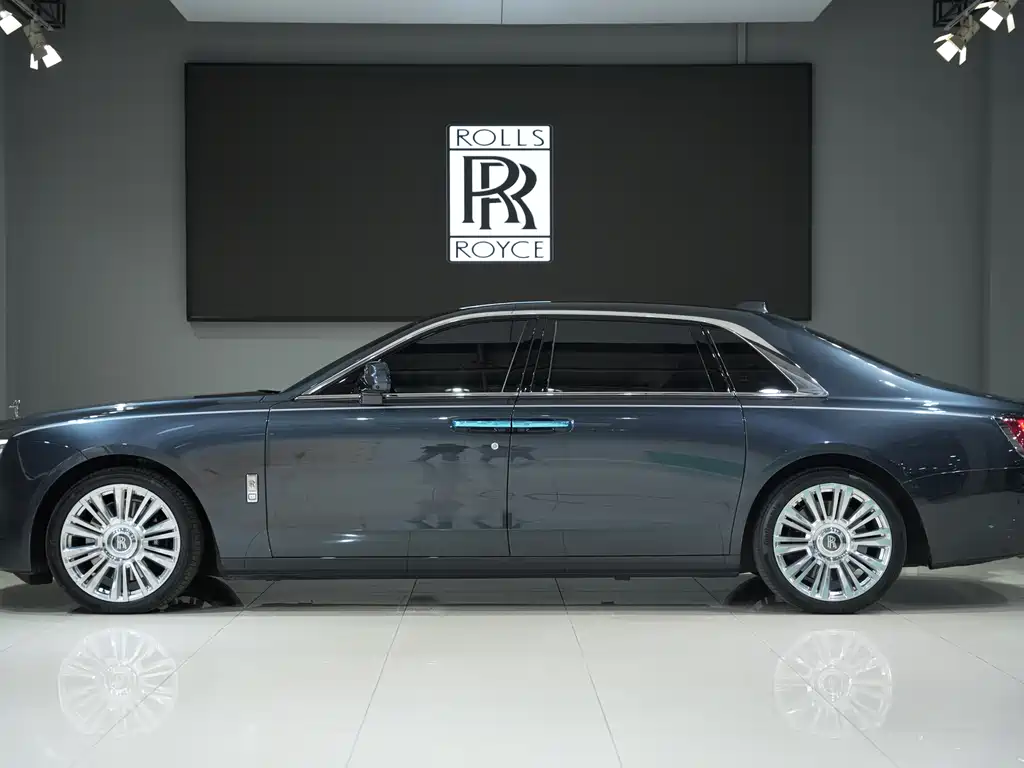 Rolls-Royce Ghost 2021 — фото 3