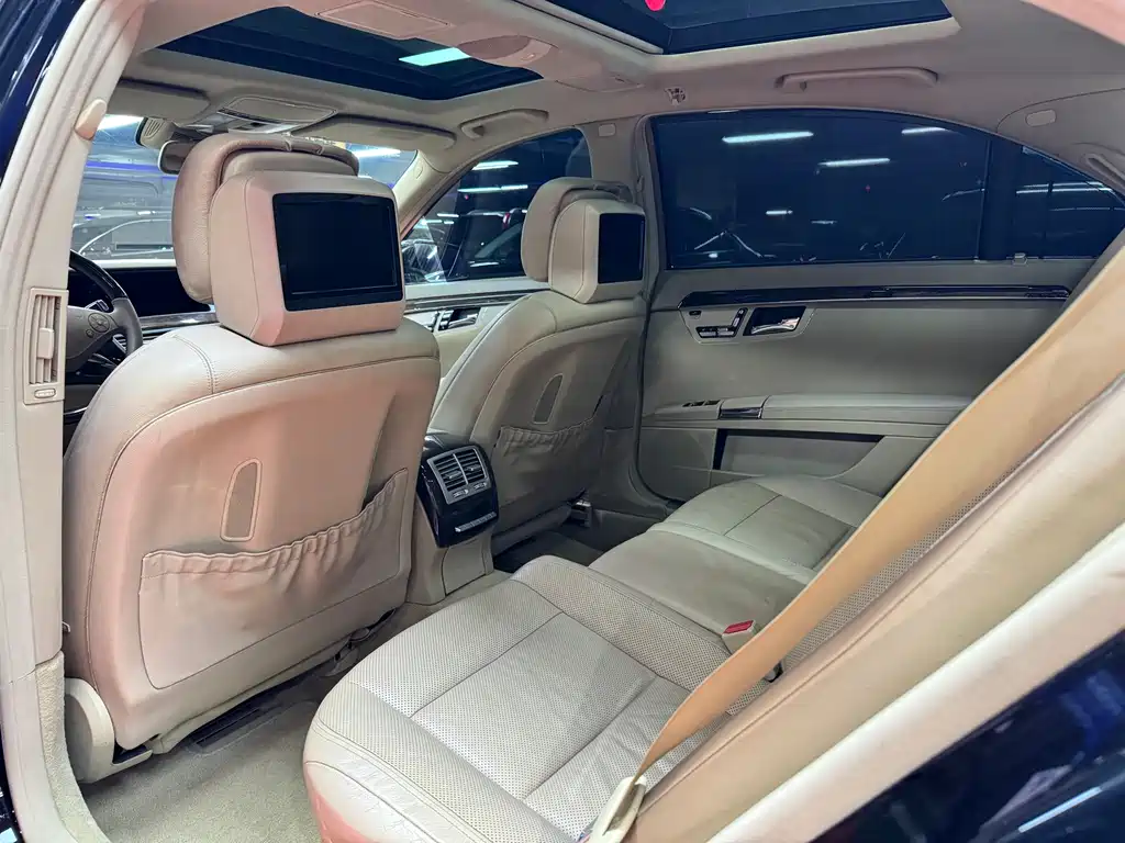 Mercedes-Benz S-Class 2011 — фото 30