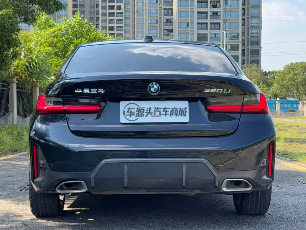 BMW 3 Series 2022