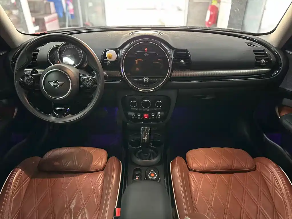MINI Clubman 2020 — фото 11