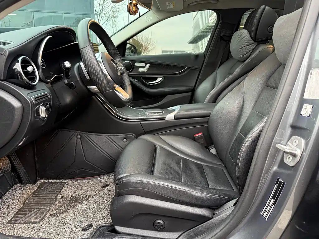 Mercedes-Benz C-Class 2020 — фото 23