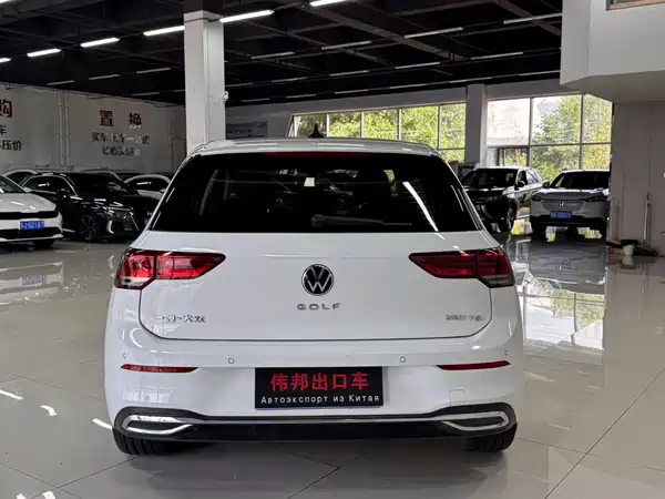 Volkswagen Golf 2023