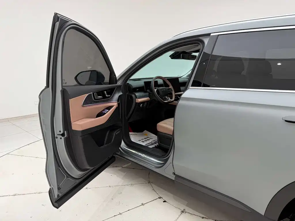 Chery Tiggo 8L 2024 — фото 13