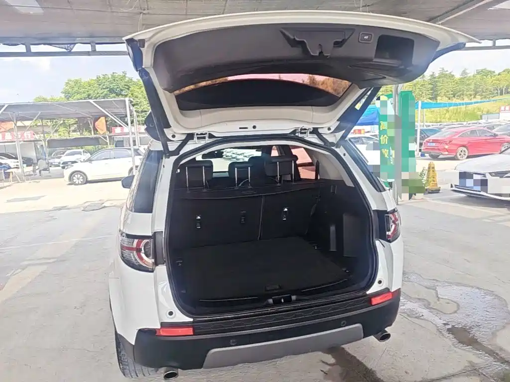 Land Rover Discovery Sport 2018 — фото 19