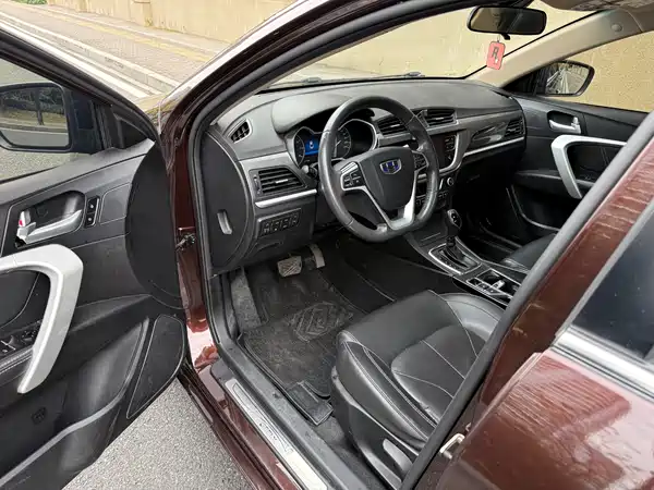 Geely Emgrand 2017