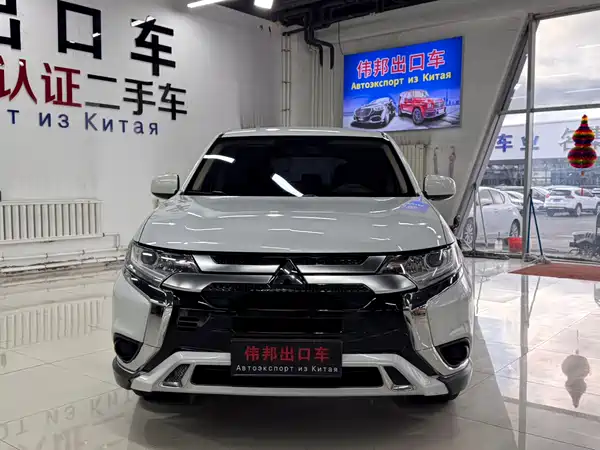 Mitsubishi Outlander 2022