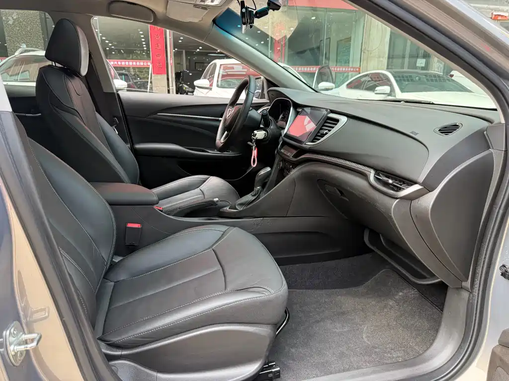 Buick Excelle GT 2018 — фото 13