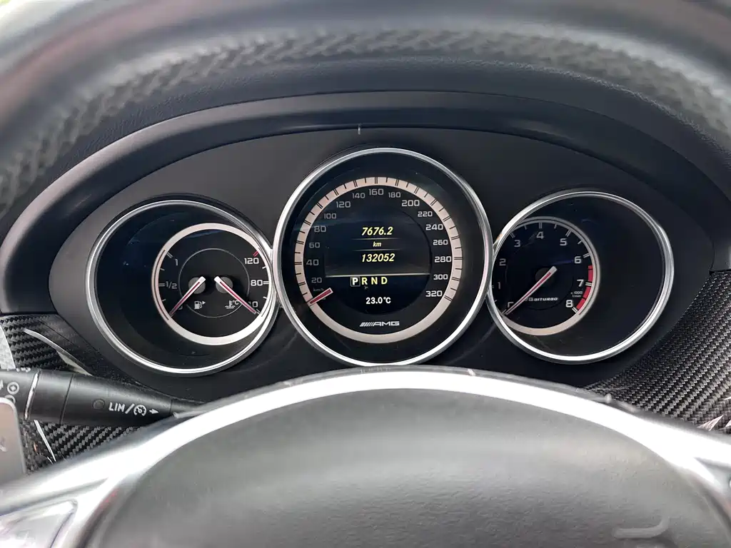 Mercedes-Benz CLS AMG 2013 — фото 8