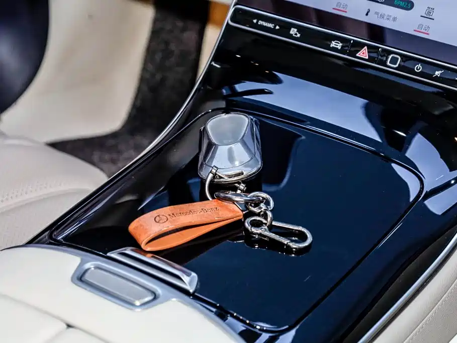 Mercedes-Benz Maybach S-Class 2023 — фото 30