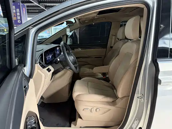 Buick GL8 New Energy 2025