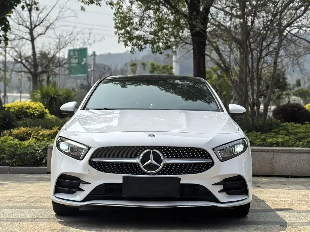 Mercedes-Benz A-Class 2021 — фото 2