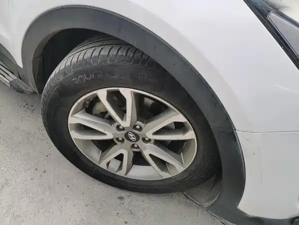 Hyundai Santa Fe 2014