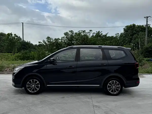 Baojun 730 2019
