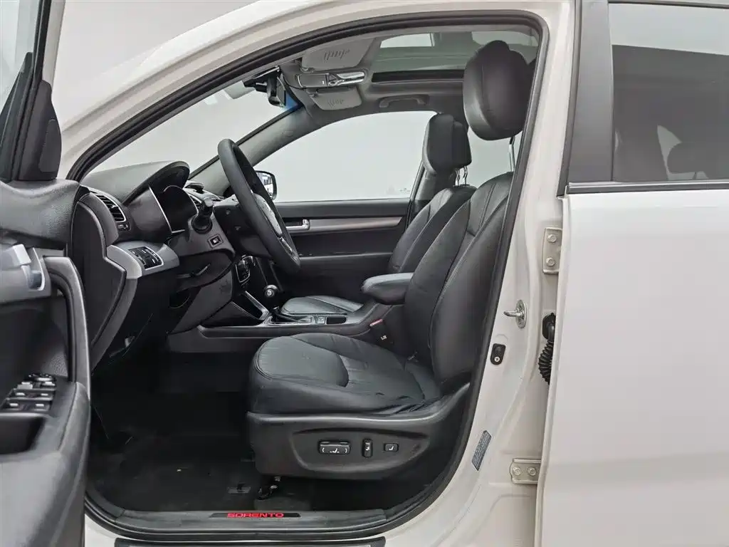 Kia Sorento 2014 — фото 10