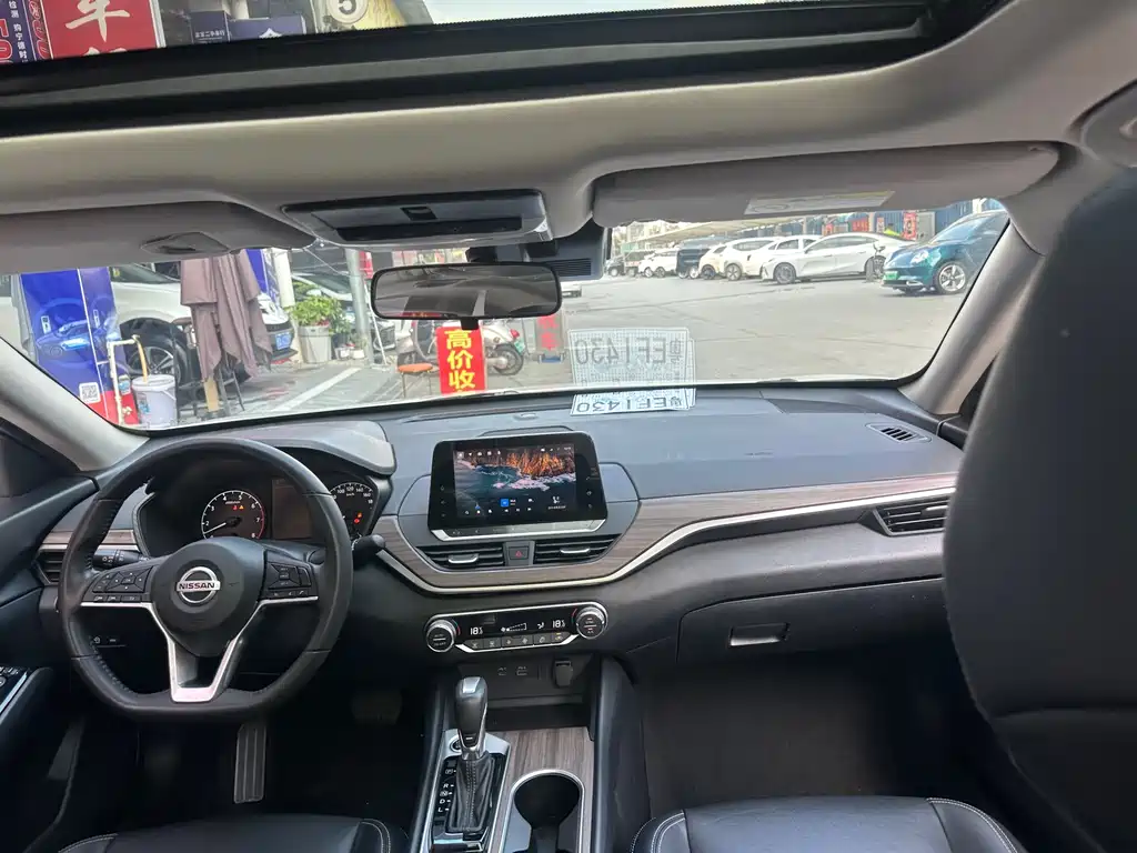 Nissan Teana 2022 — фото 14