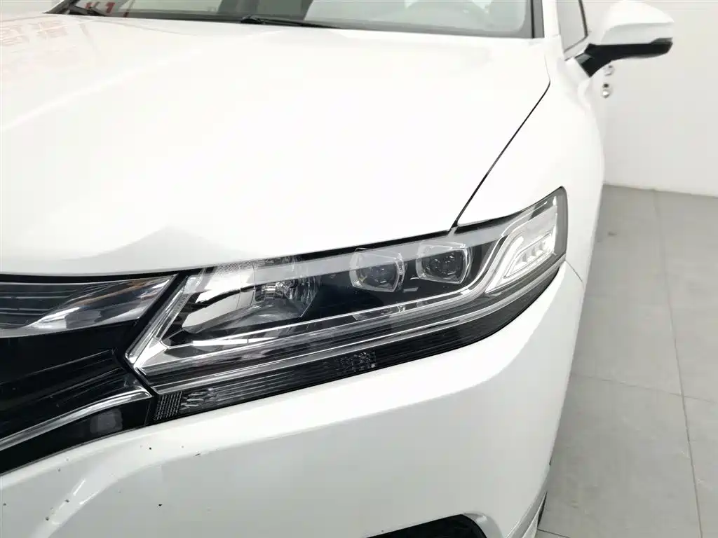 Honda Spirior 2015 — фото 7