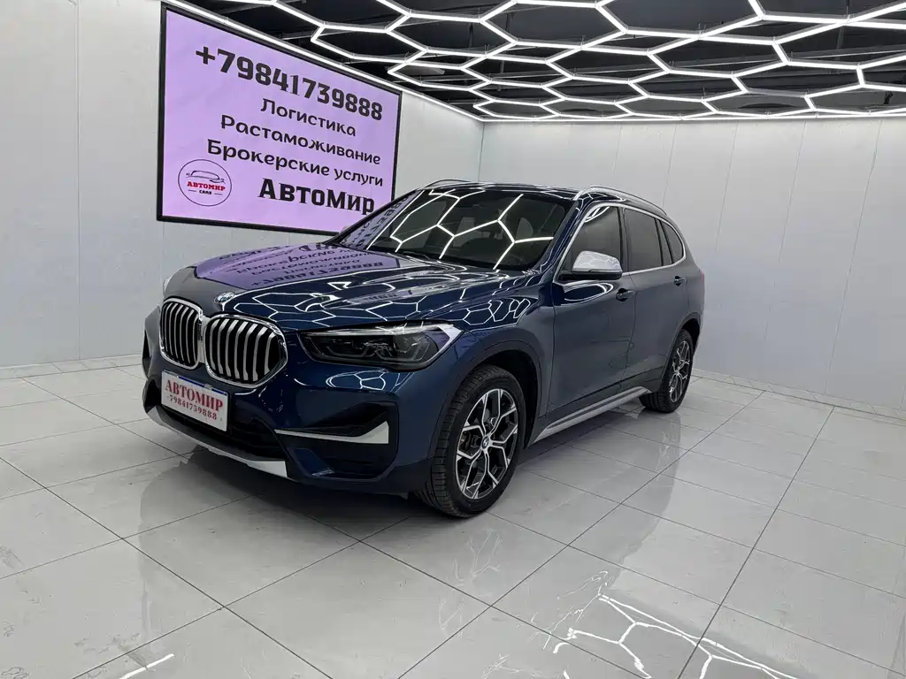 BMW X1 2022 — фото 1