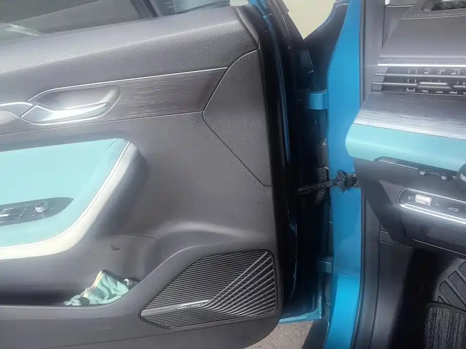 Geely Emgrand S 2023