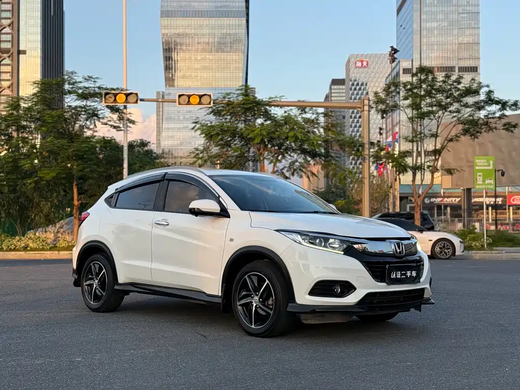 Honda Vezel 2021 — фото 8