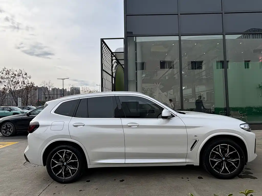 BMW X3 2025 — фото 3